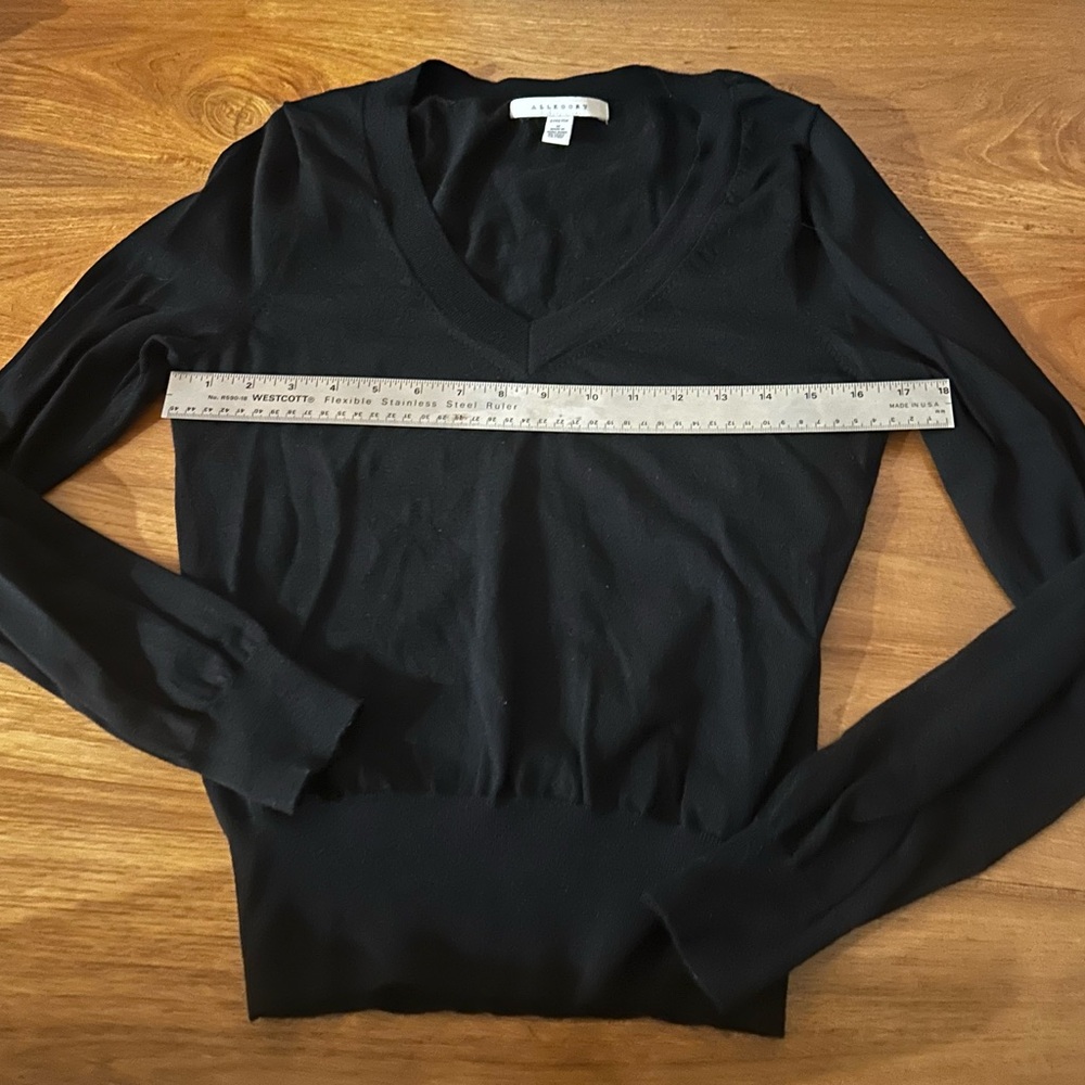 All Saints ladies black merino v neck sweater EUC Medium